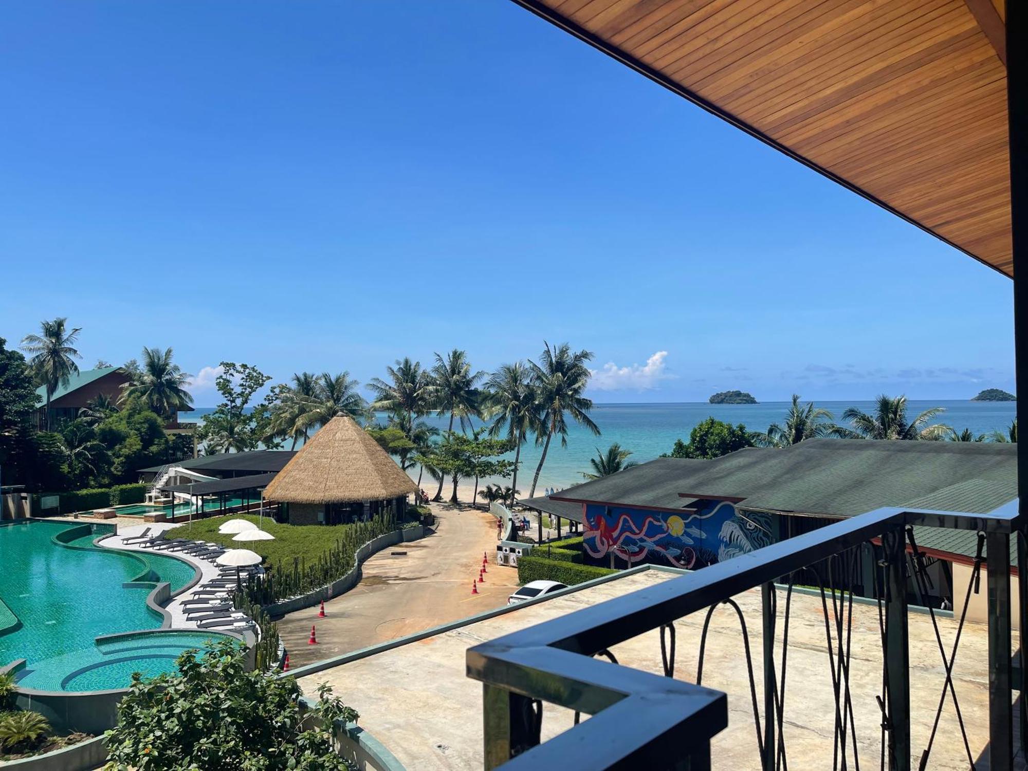 Kai Bae Beach Resort Koh Chang Bagian luar foto